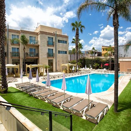 Grand Hotel Yachting Palace Рипосто Экстерьер фото